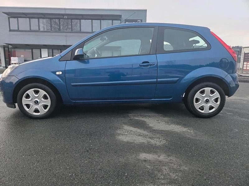 Gebraucht Ford Fiesta 68 PS (50 kW) 2008 Kleinwagen
