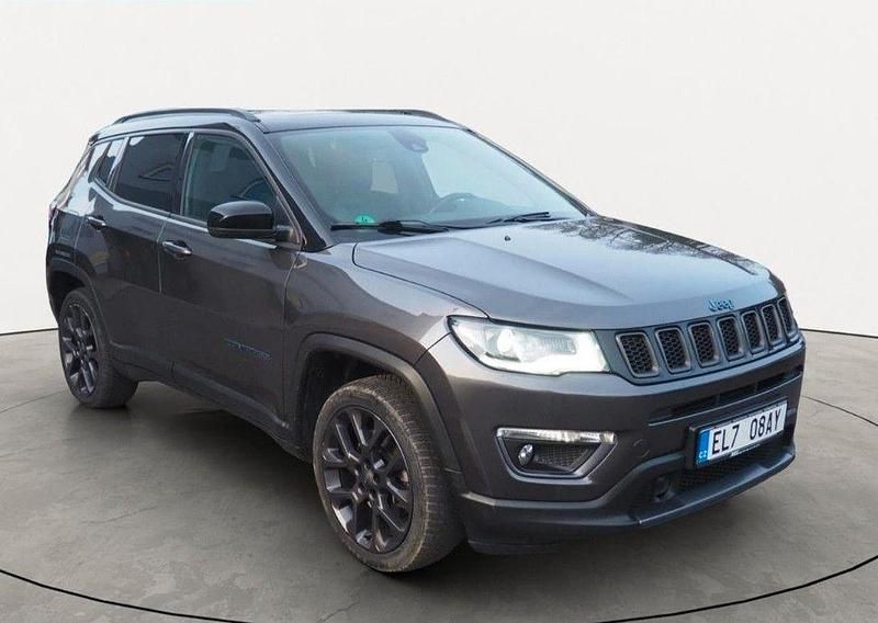 Gebraucht Jeep Compass Limited 241 PS (177 kW) 2021 Grau SUV