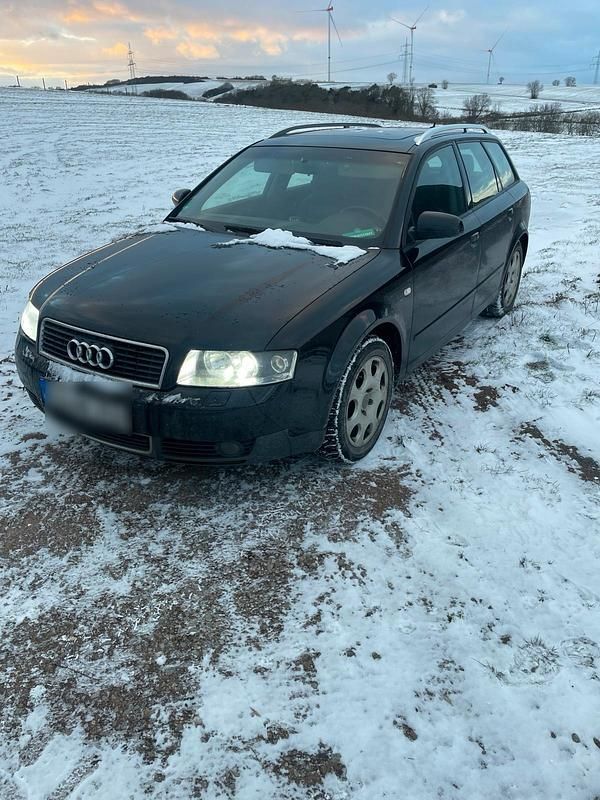 Second-hand Audi A4 163 CP (119 kW) 2002 Negru Break