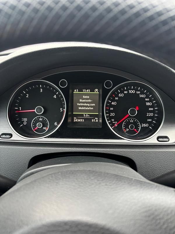 Gebraucht VW Passat 140 PS (102 kW) 2014 Grau Kombi