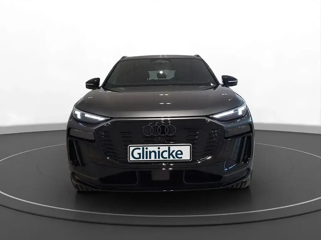 Neu Audi Q6 e-tron S-Line 225 kW (306 PS) 2026 Grau SUV