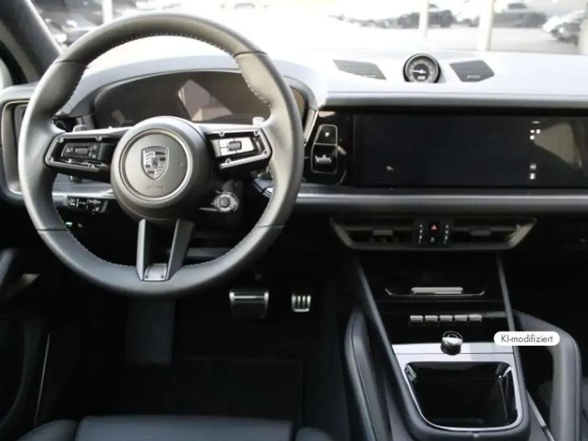 Neu Porsche Cayenne Turbo E-Hybrid 740 PS (544 kW) 2026 Grau SUV