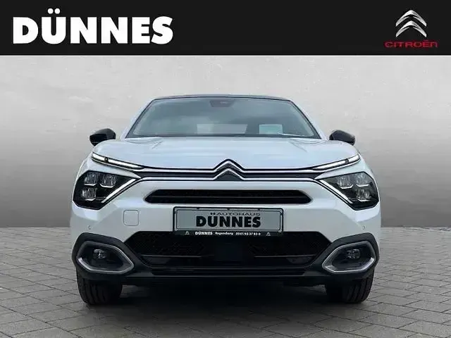 Gebraucht Citroën e-C4 Shine 100 kW (136 PS) 2023 Weiss Limousine