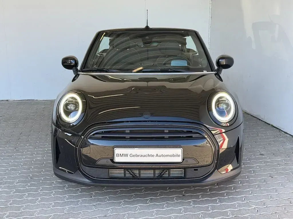 Usado Mini Cooper Cabriolet 136 CV (100 kW) 2024 Negro Descapotable