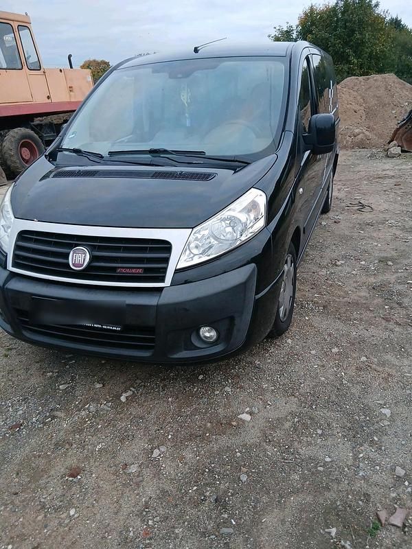 Schwarz Gebraucht 2013 Fiat Scudo Van | 7.800 € (Guter Preis) - Bild 1/4