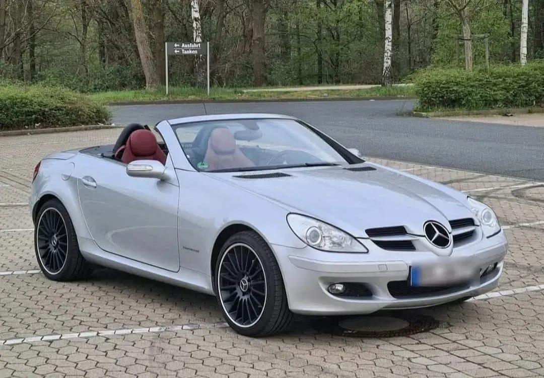 Gebraucht Mercedes SLK200 163 PS (119 kW) 2006 Silber Cabrio