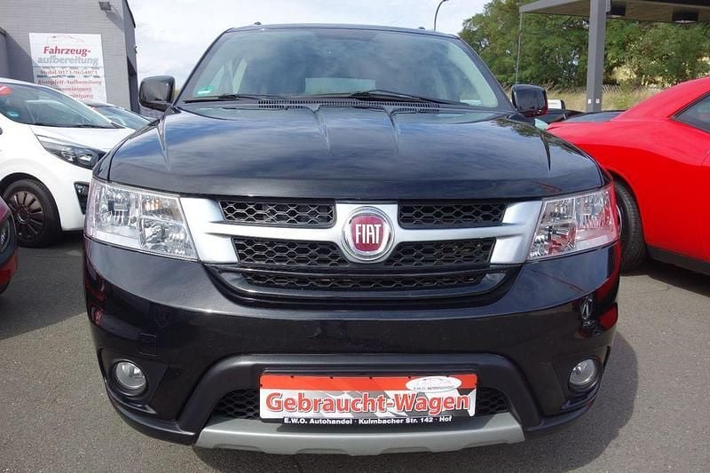 Gebraucht Fiat Freemont Lounge 170 PS (125 kW) 2014 Schwarz SUV