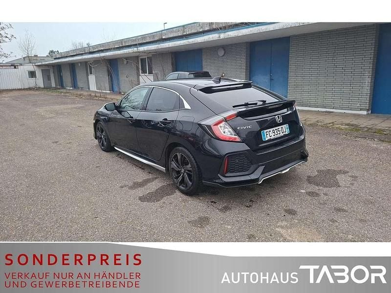 Gebraucht Honda Civic Elegance 120 PS (88 kW) 2018 Crystal black p. Limousine
