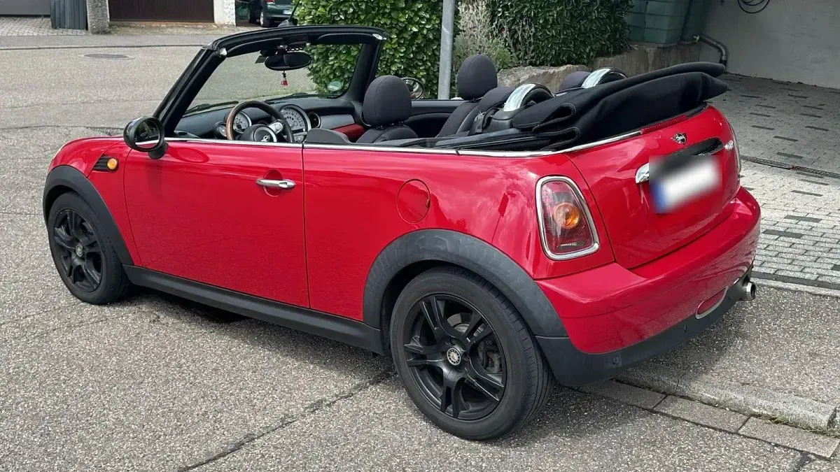 Gebraucht Mini Cooper Cabriolet 120 PS (88 kW) 2009 Rot Cabrio