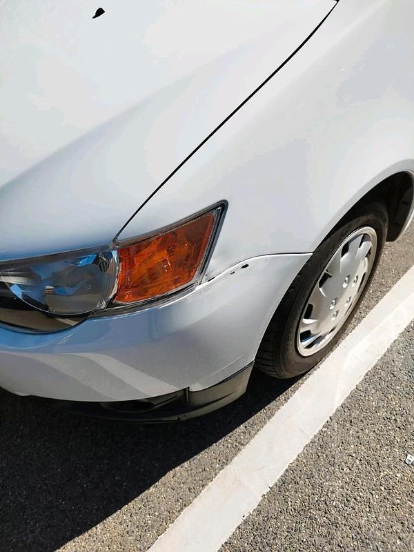 Gebraucht Mitsubishi Colt 95 PS (69 kW) 2011 Weiß Kleinwagen