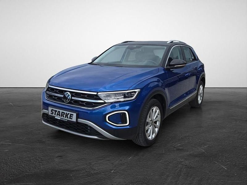 Gebraucht VW T-Roc Style 150 PS (110 kW) 2025 Blau SUV
