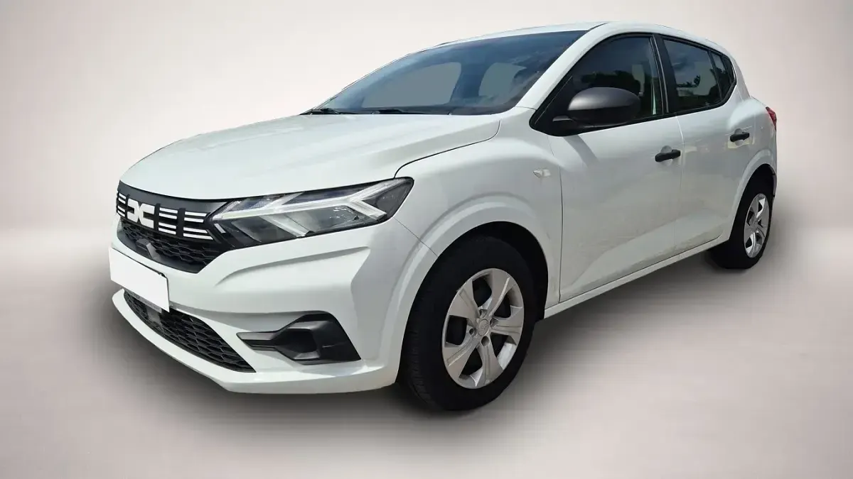 Gebraucht Dacia Sandero Essentiel 91 PS (66 kW) 2023 Weiß