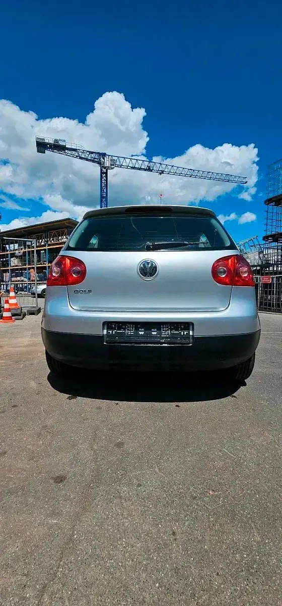 Gebraucht VW Golf V 75 PS (55 kW) 2005 Silber Kleinwagen
