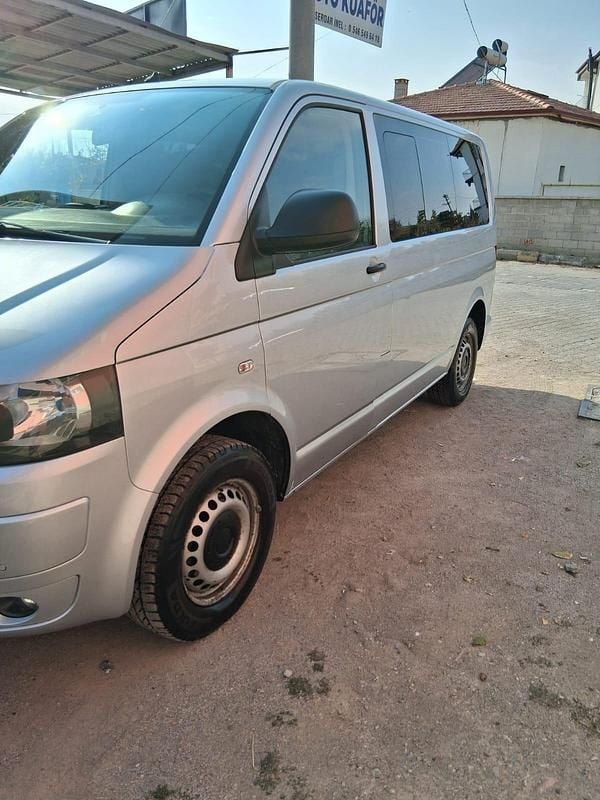 Silber Gebraucht 2012 VW T5 Van | 12.500 € (Guter Preis) - Bild 1/4