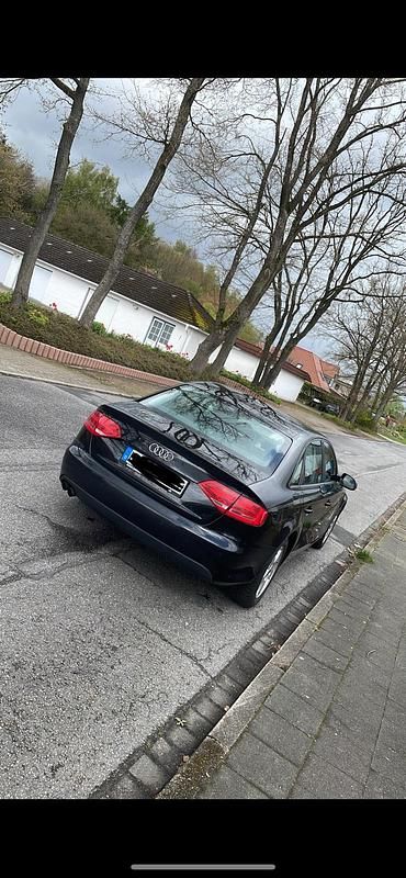 Gebraucht Audi A4 Ambiente 120 PS (88 kW) 2009 Schwarz Limousine