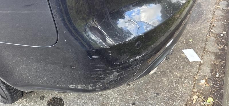 Second-hand Audi A4 140 CP (102 kW) 2007 Negru Berlinǎ