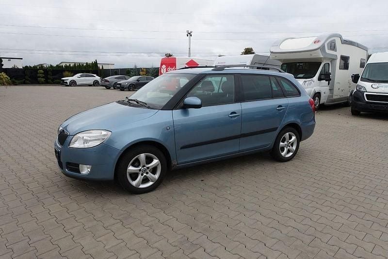 Blau Gebraucht 2008 Skoda Fabia Elegance Kombi | 1.950 € (Superpreis) - Bild 1/4