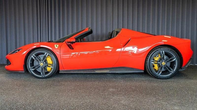 Neu Ferrari 296 663 PS (487 kW) 2025 Rot