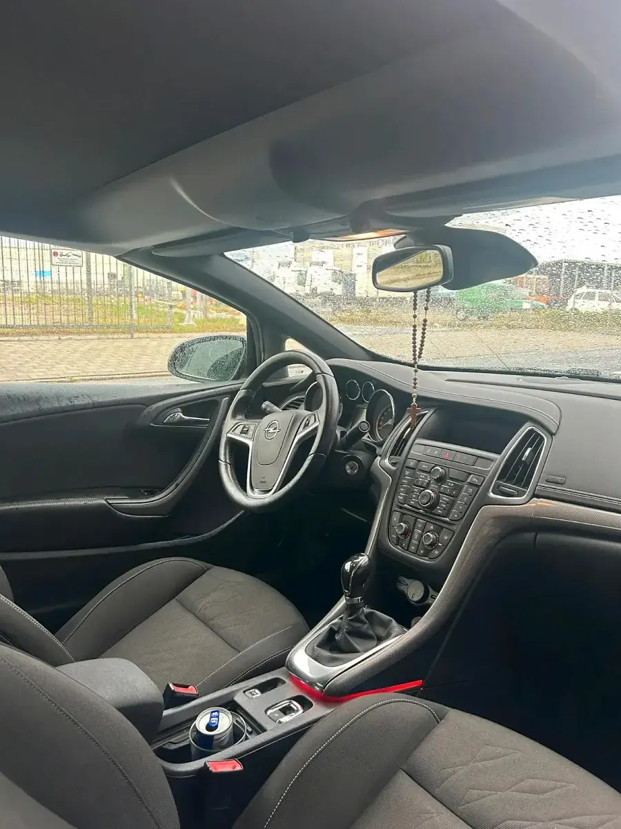 Gebraucht Opel Cascada 165 PS (121 kW) 2013 Blau Cabrio
