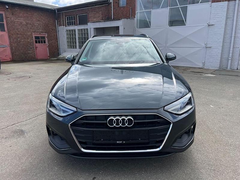 Usata Audi A4 136 CV (100 kW) 2023 Grigio Station wagon