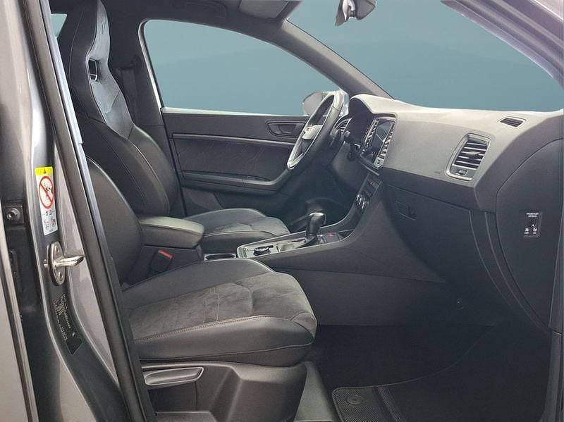Usado Cupra Ateca VZ 300 HP (220 kW) 2023 Cinzento SUV