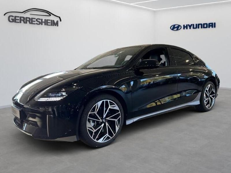 Abyss black pearl / mic Gebraucht 2024 Hyundai Ioniq 6 Techniq Limousine | 48.487 € - Bild 1/4