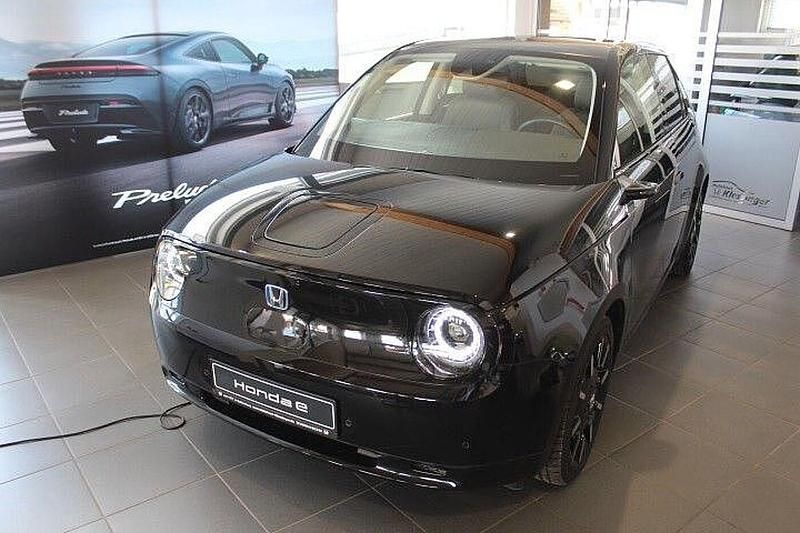 Gebraucht Honda e 100 kW (136 PS) 2022 Schwarz Kleinwagen