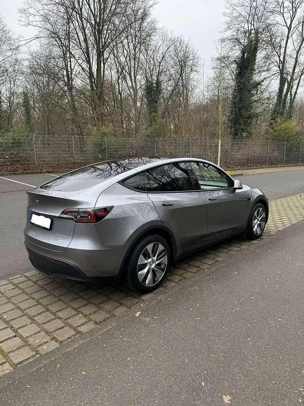 Gebraucht Tesla Model Y 378 kW (514 PS) 2023 SUV