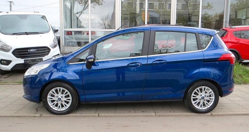 Gebraucht Ford B-MAX Titanium 105 PS (77 kW) 2016 Blau Van / Kleinbus