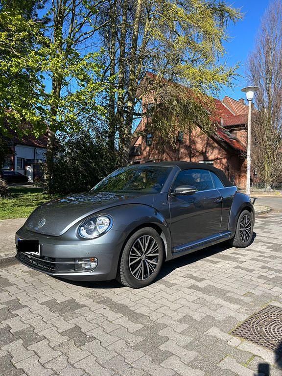 Gebraucht VW Beetle Allstar 105 PS (77 kW) 2016 Grau Kleinwagen