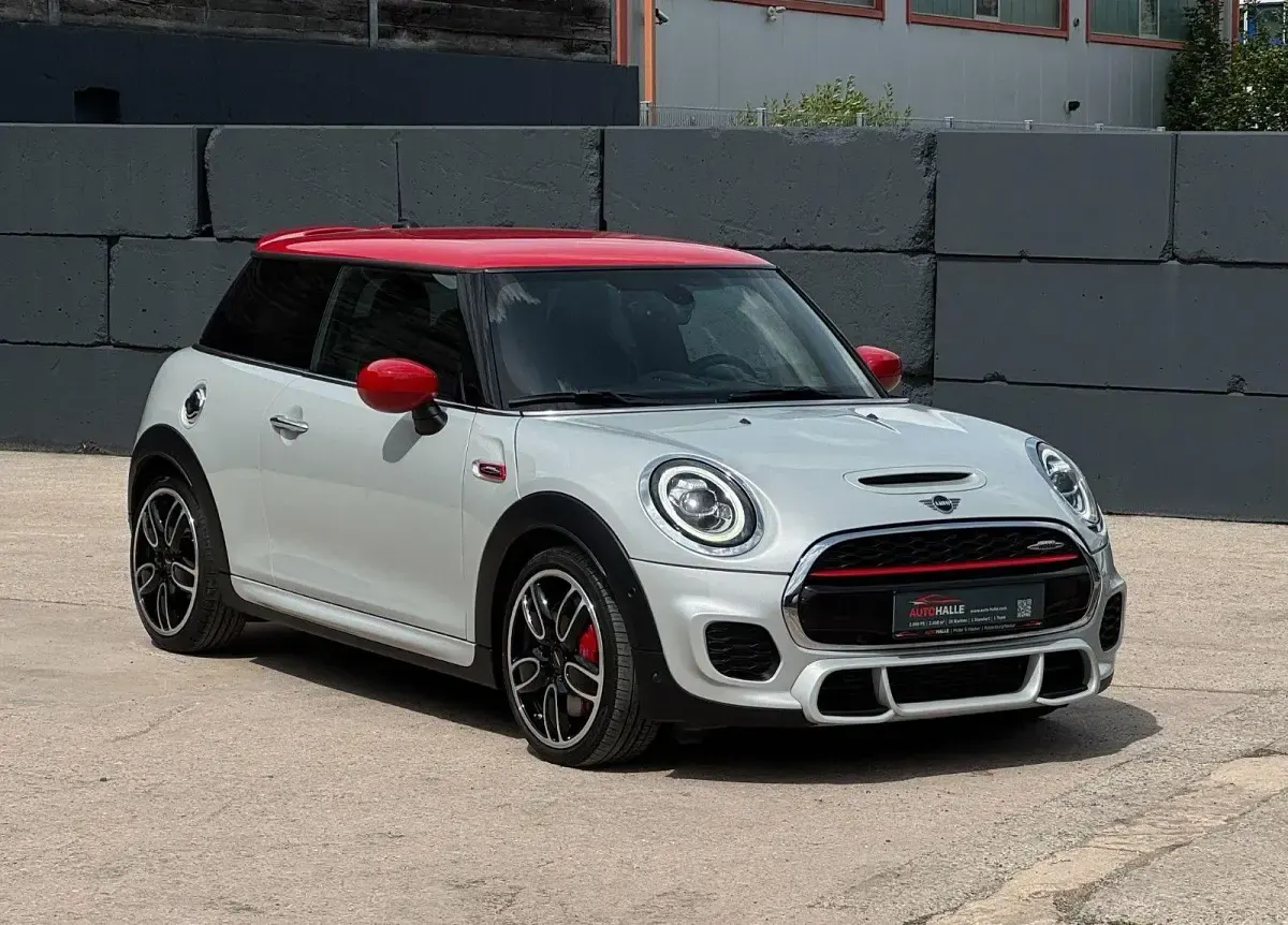 Gebraucht Mini John Cooper Works Coupé 231 PS (169 kW) 2020 Silber Coupé