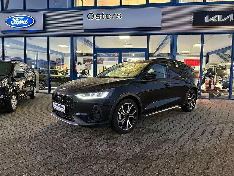 Gebraucht Ford Focus Active 155 PS (114 kW) 2022 Schwarz Kombi