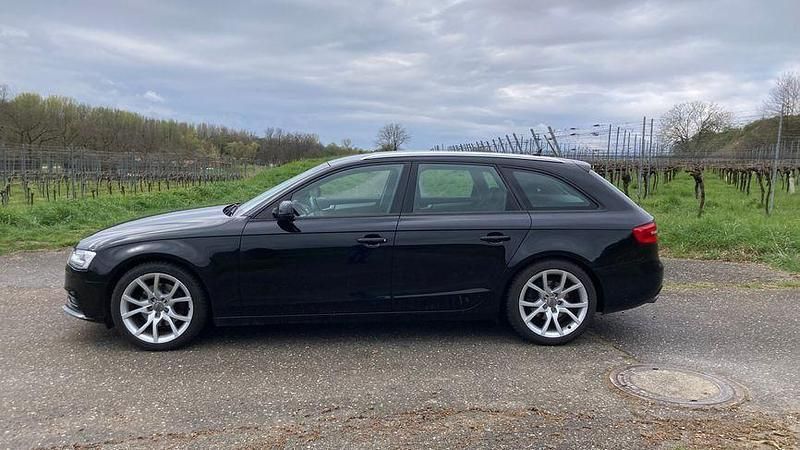 Gebraucht Audi A4 Ambition 170 PS (125 kW) 2013 Schwarz Kombi