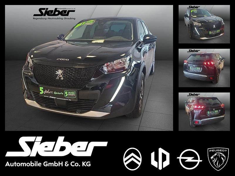 Schwarz perla nera Gebraucht 2022 Peugeot e-2008 Active SUV | 16.490 € (Guter Preis) - Bild 1/4