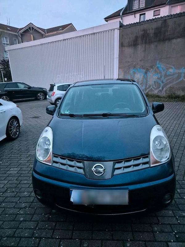 Second-hand Nissan Note 85 CP (62 kW) 2008 Albastru Hatchback