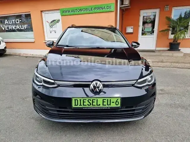 Gebraucht VW Golf VIII 150 PS (110 kW) 2022 Schwarz Kombi