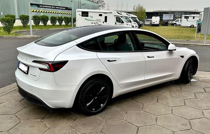 Gebraucht Tesla Model 3 Long Range AWD 366 kW (498 PS) 2023 Weiß Limousine