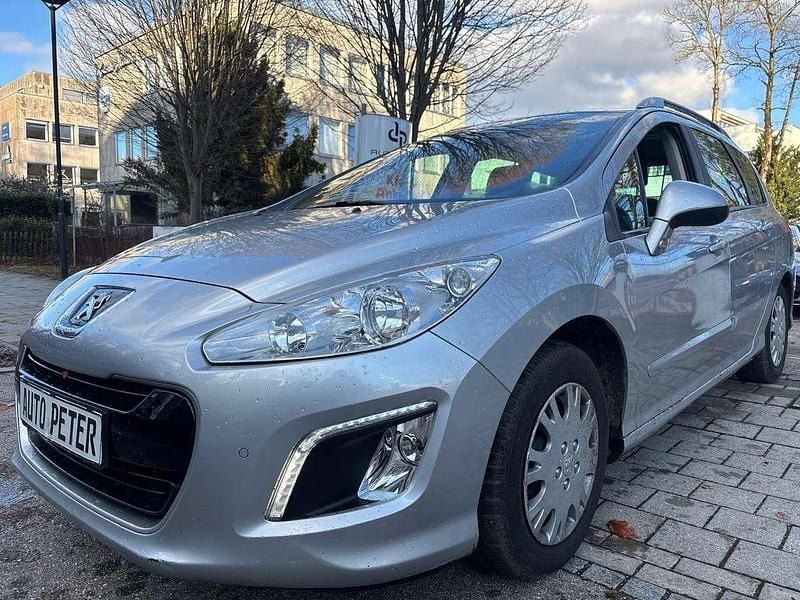 Aluminiumgrau/metallic Gebraucht 2013 Peugeot 308 Allure Kombi | 5.550 € (Fairer Preis) - Bild 1/4