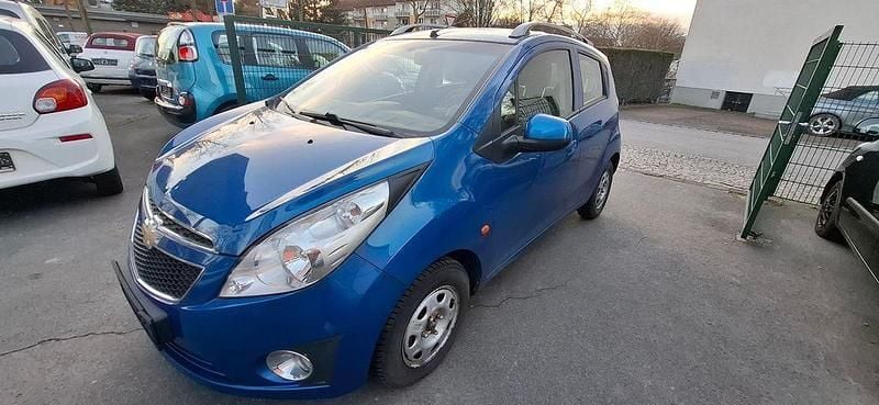 Gebraucht Chevrolet Spark LS 82 PS (60 kW) 2011 Blau Kleinwagen