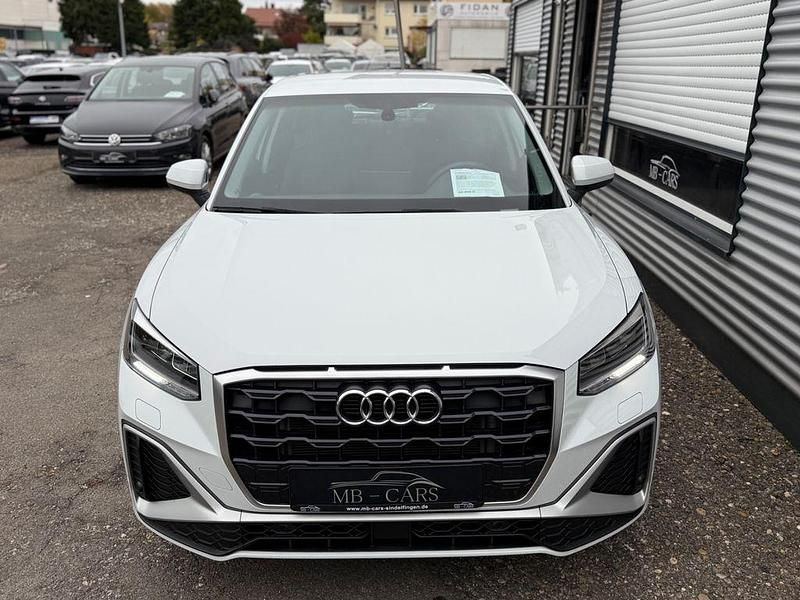 Gebraucht Audi Q2 S-Line 150 PS (110 kW) 2023 Weiß SUV