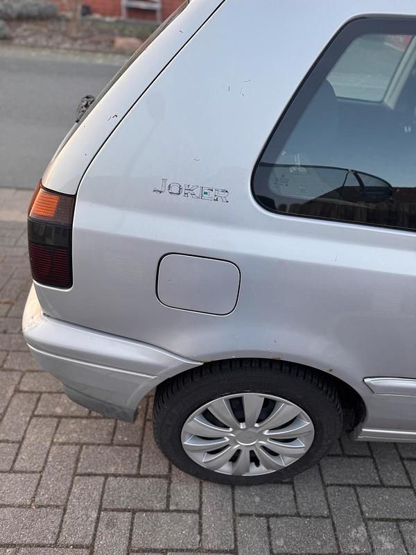 Gebraucht VW Golf III 75 PS (55 kW) 1997 Silber Kleinwagen