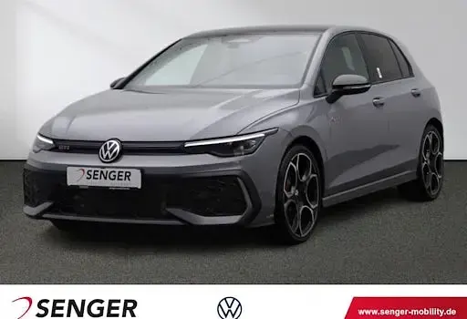 Gebraucht VW Golf VIII GTI 265 PS (194 kW) 2025 Limousine