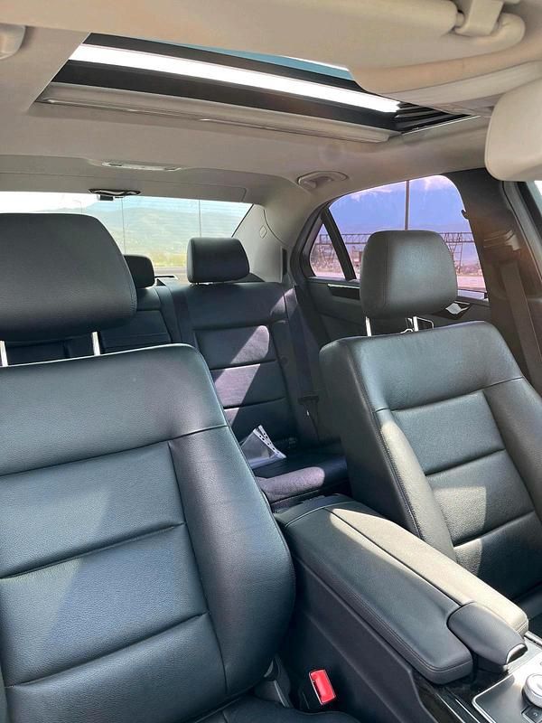 Gebraucht Mercedes E220 Avantgarde 170 PS (125 kW) 2012 Limousine