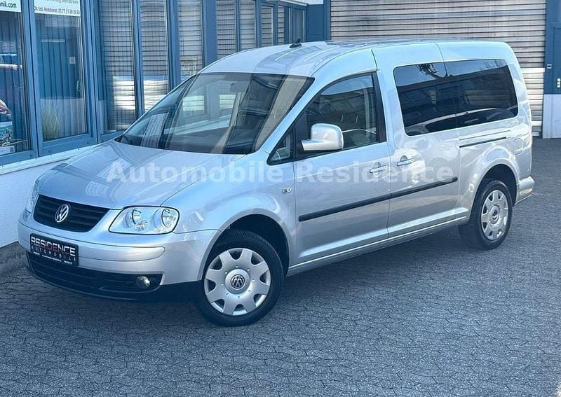 Gebraucht VW Caddy Maxi 109 PS (80 kW) 2010 Silber Van / Kleinbus