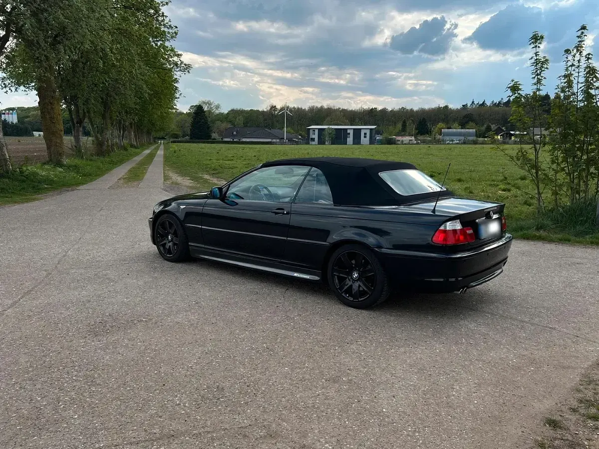 Gebraucht BMW 325 Cabriolet Shadowline 192 PS (141 kW) 2006 Schwarz Cabrio