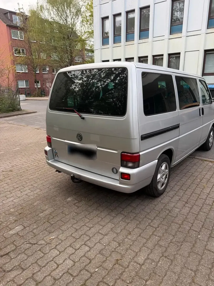 Gebraucht VW T4 102 PS (75 kW) 2000 Silber Van