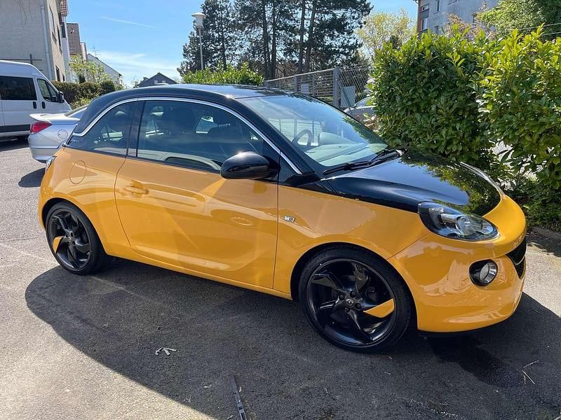 Second-hand Opel Adam 101 CP (74 kW) 2018 Portocaliu Hatchback