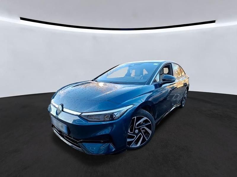 Gebraucht VW ID.7 Pro 210 kW (286 PS) 2023 Aquamarinblau Kleinwagen