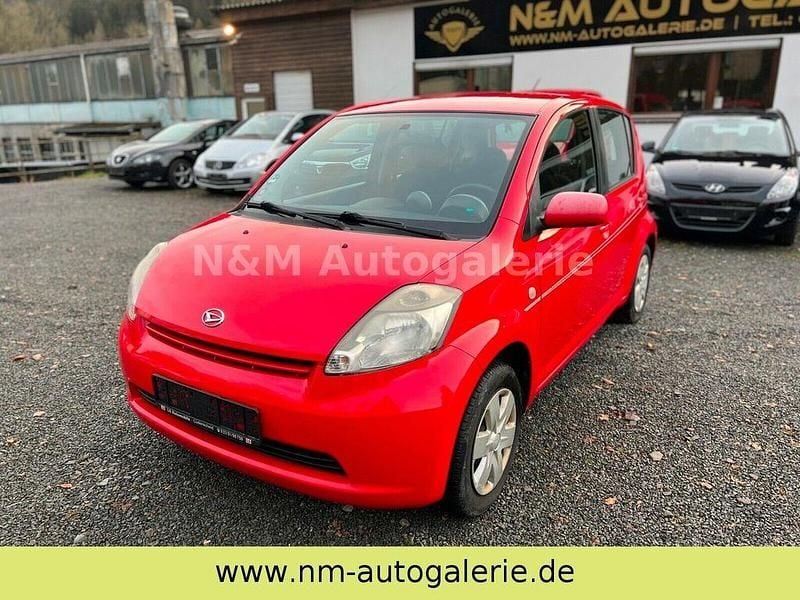 Rot Gebraucht 2005 Daihatsu Sirion Kleinwagen | 990 € (Guter Preis) - Bild 1/4