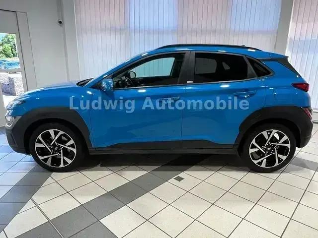 Gebraucht Hyundai Kona Pure 120 PS (88 kW) 2021 Blau SUV